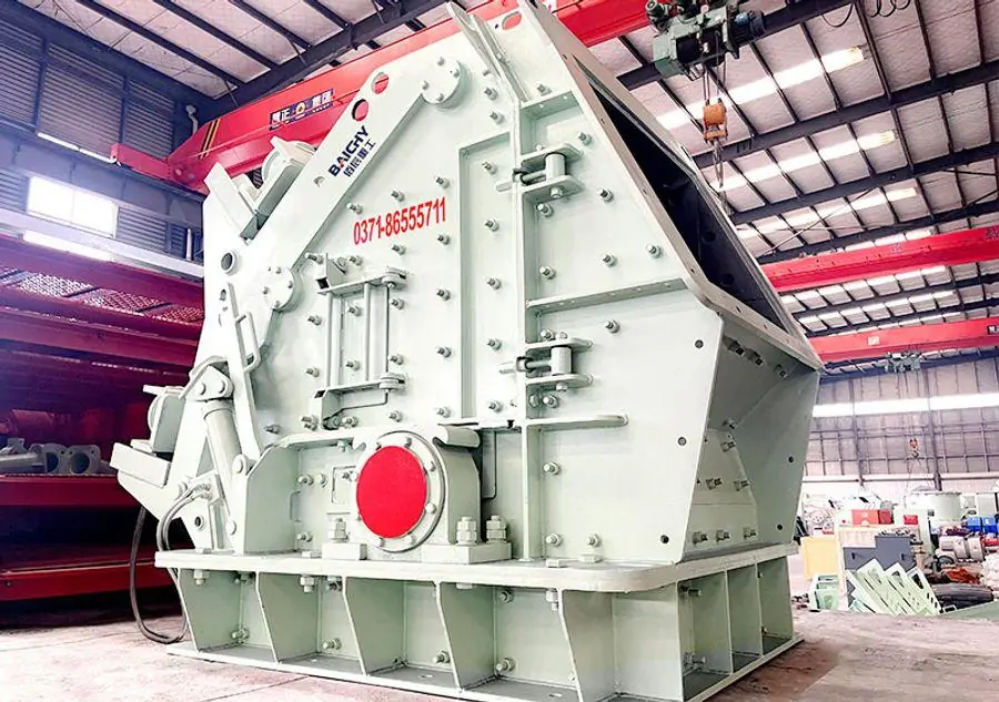 Máy nghiền va đập Baichy CI