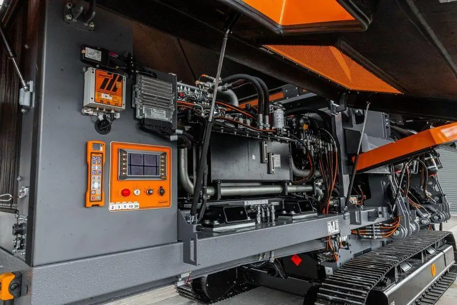 Máy nghiền gỗ/cành cây Doppstadt Inventhor 6.2