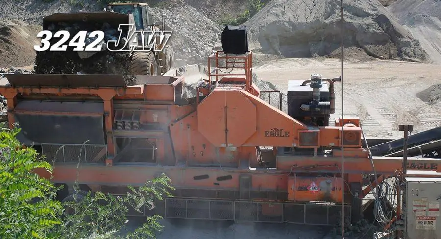 Máy nghiền hàm Eagle Crusher Eagle 3242