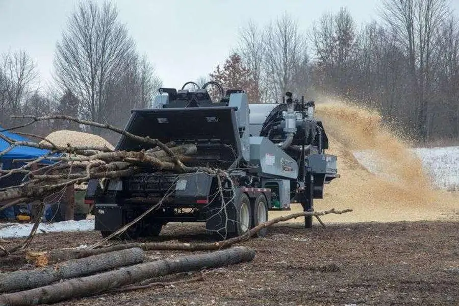 Máy băm gỗ Bandit 3590