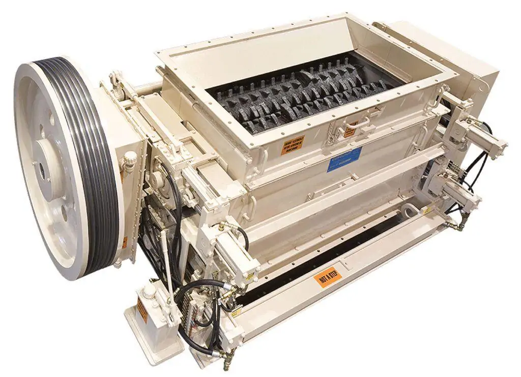 Máy nghiền trục TerraSource Máy nghiền trục Gundlach Multi