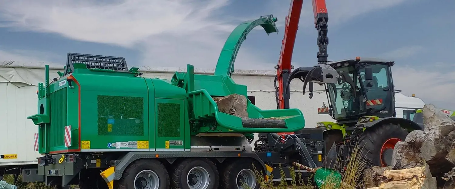 Máy băm gỗ JENZ HEM 922 DQ