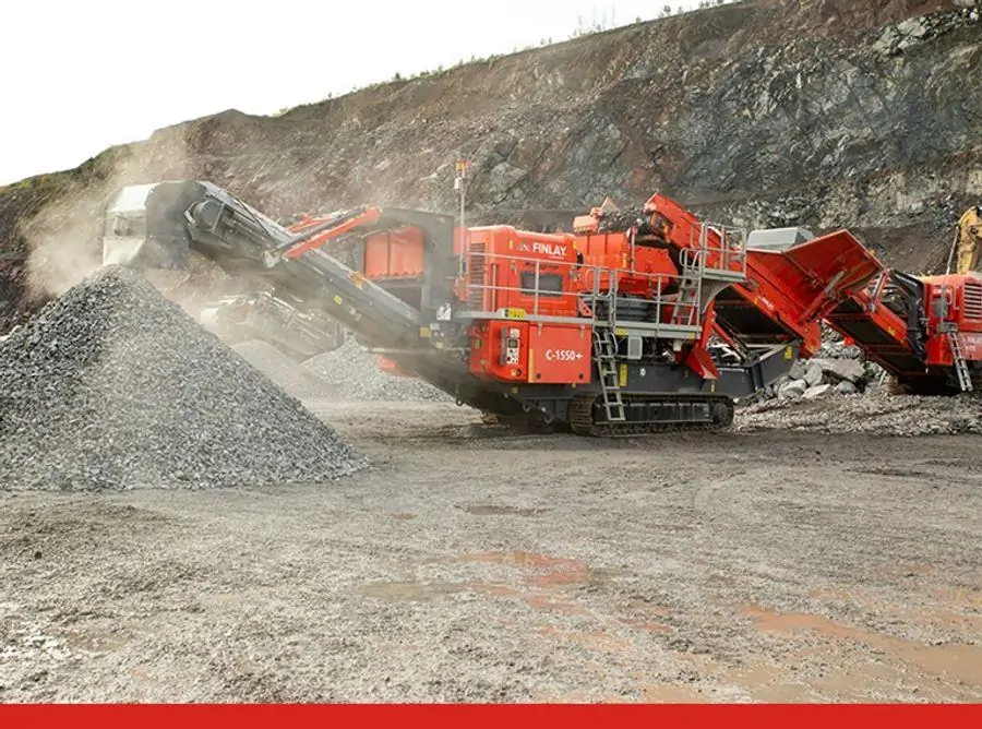 Trạm nghiền di động Terex Finlay C 1550