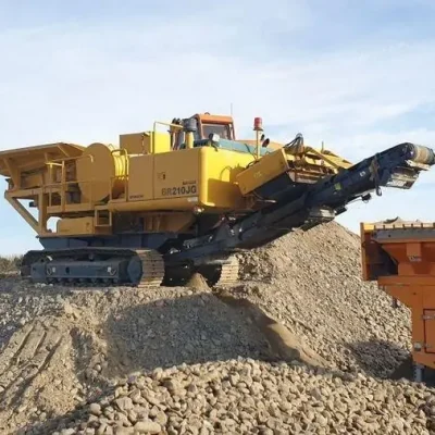 Komatsu BR210JG-1 – Máy nghiền hàm