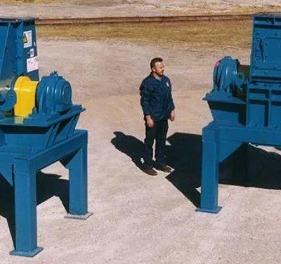 Máy băm nghiền dao Williams Nife Hog Granulator