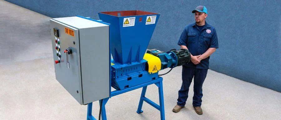 Máy băm nhỏ gọn trục chậm Williams Compact Ripshear